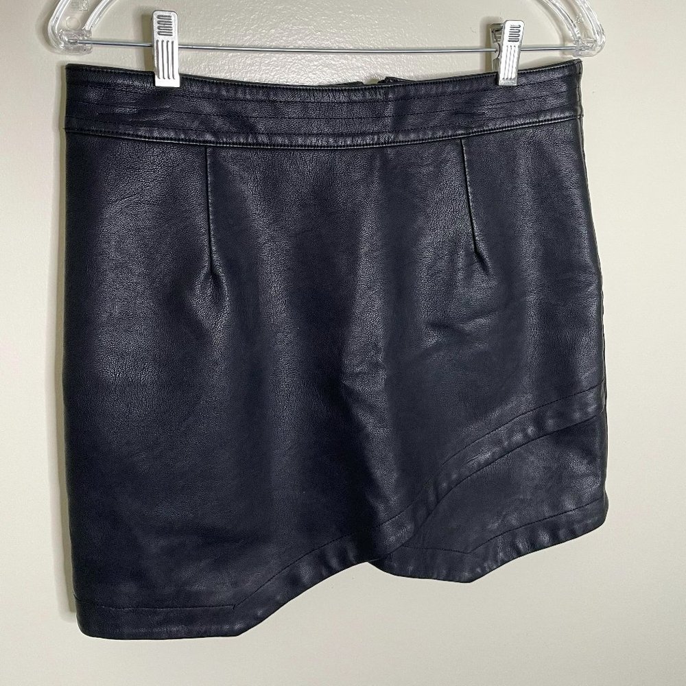 Faux Leather skirt, Jack by BB Dakota, Size 8